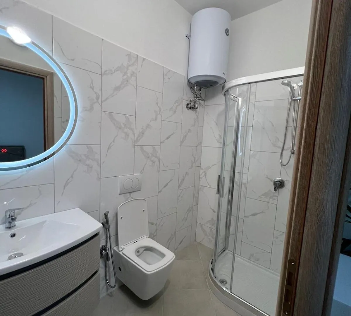 Eraldo Rooms Tragjas Albania