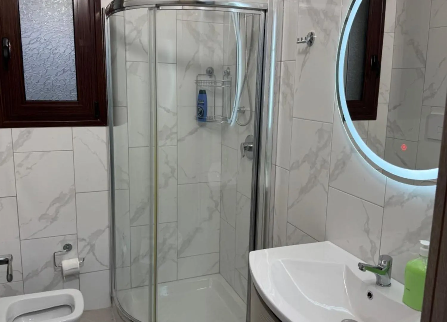 Eraldo Rooms Tragjas Guest house